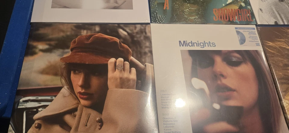 TAYLOR SWIFT VINYL COLLECTION 11x LP ALBUM LOT-includes Life of a Showgirl - Image 4 of 4
