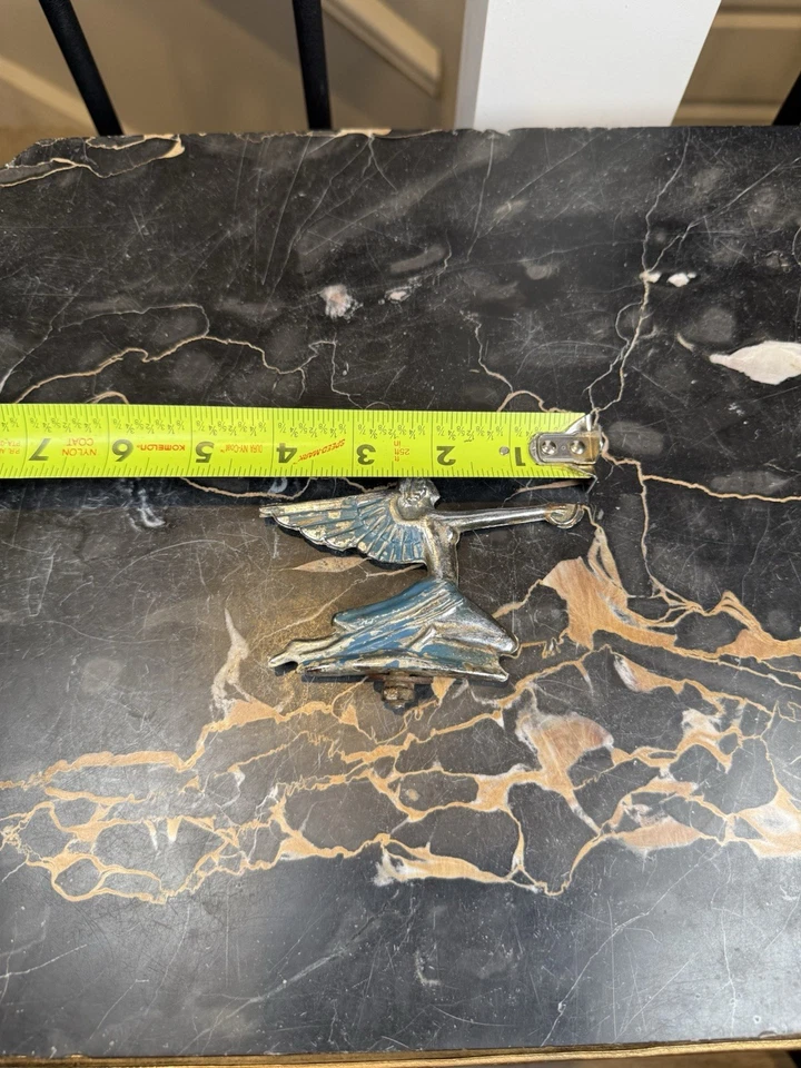 Vintage 1920 Packard Art Deco Winged Goddess Radiator Topper Broken Shell Patina - Image 3 of 4