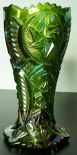 Vtg Iridescent Green Carnival Glass LE Smith Ohio Star 9" Vase Radiant