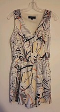 Adelyn Rae Short Romper Black White Floral V Neck Size Small