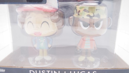 Funko Vynl. Figura coleccionable de vinilo Stranger Things DUSTIN + LUCAS NUEVA EN CAJA - Imagen 8 de 9