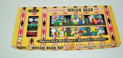 Vintage RARE Toy Indian Bead Set Necklaces & Bracelets Hassenfeld Bros.(Hasbro)