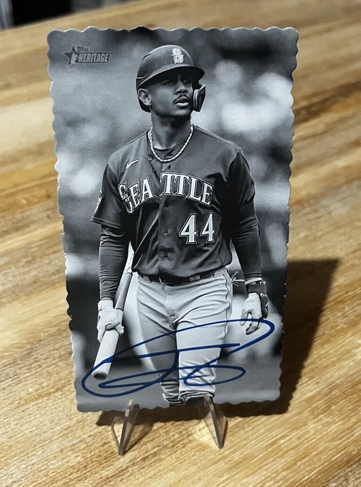 Julio Rodriguez 2023 Topps Heritage 1974 DECKLE EDGE BOXLOADER / TOPPER Insert - Image 3 of 4