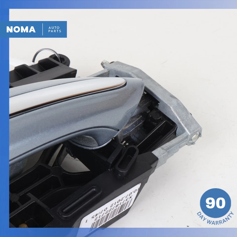 11-16 BMW ActiveHybrid 5 Rear Left Side Exterior Door Handle w/ Keyless Go OEM - Image 3 of 4