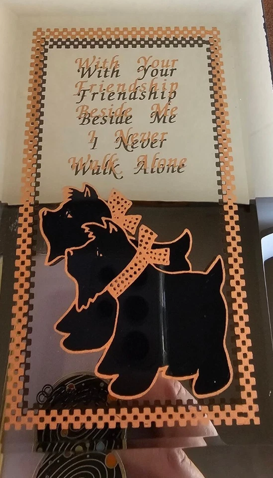 Placa da Amizade Dacra 070 Scottie Dogs vidro chanfrado espelho base de madeira - Imagem 3 de 4