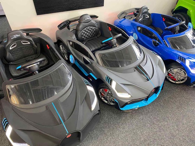 radio flyer tesla model s