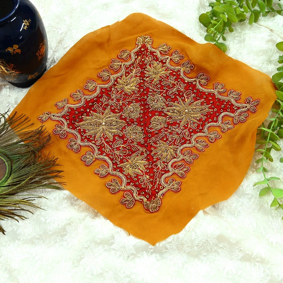 Indian Vintage Red Pure Crepe Silk Appliques – Set of 1 | Hand-Embroidered Dabka - Image 2 of 4