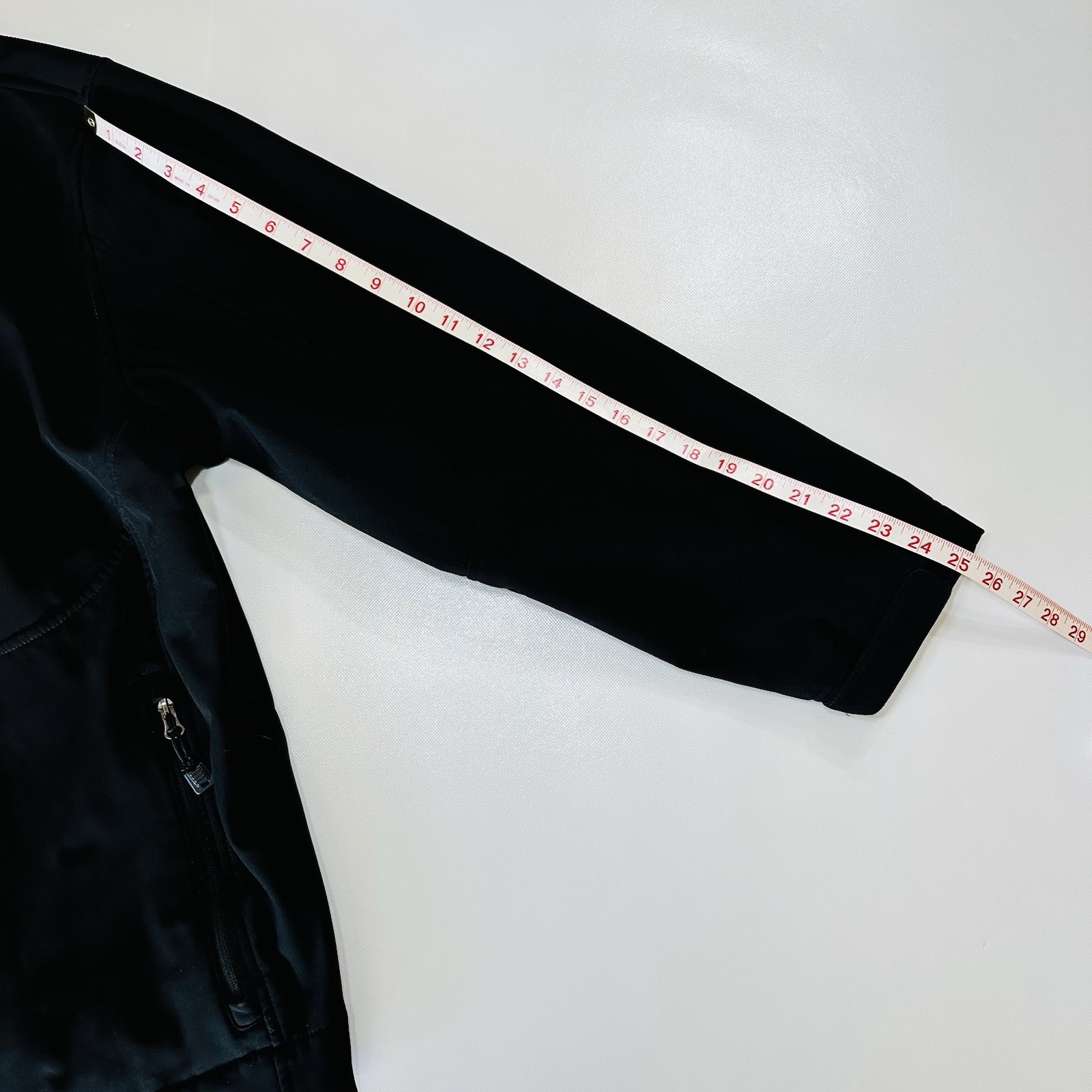 IZOD Performance Softshell Jacket Black Full Zip … - image 7