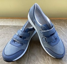 RIEKER WOMEN’S ..BLUE SNEAKERS…. SIZE UK 6.5 EUR  40…EXTRA WIDE FIT…..UNWORN.