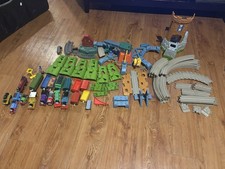 Huge Thomas The Tank Engine Lot- Trains Tracks Bridges and More  60 Pieces
