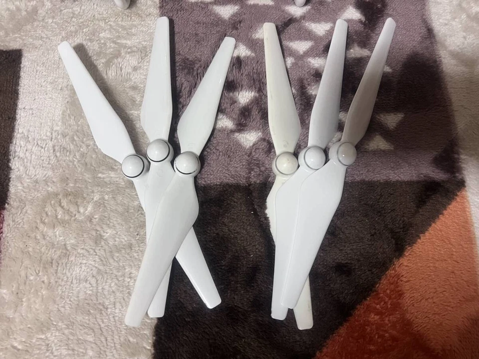 DJI phantom 4 pro Drone White W/case - Image 4 of 4