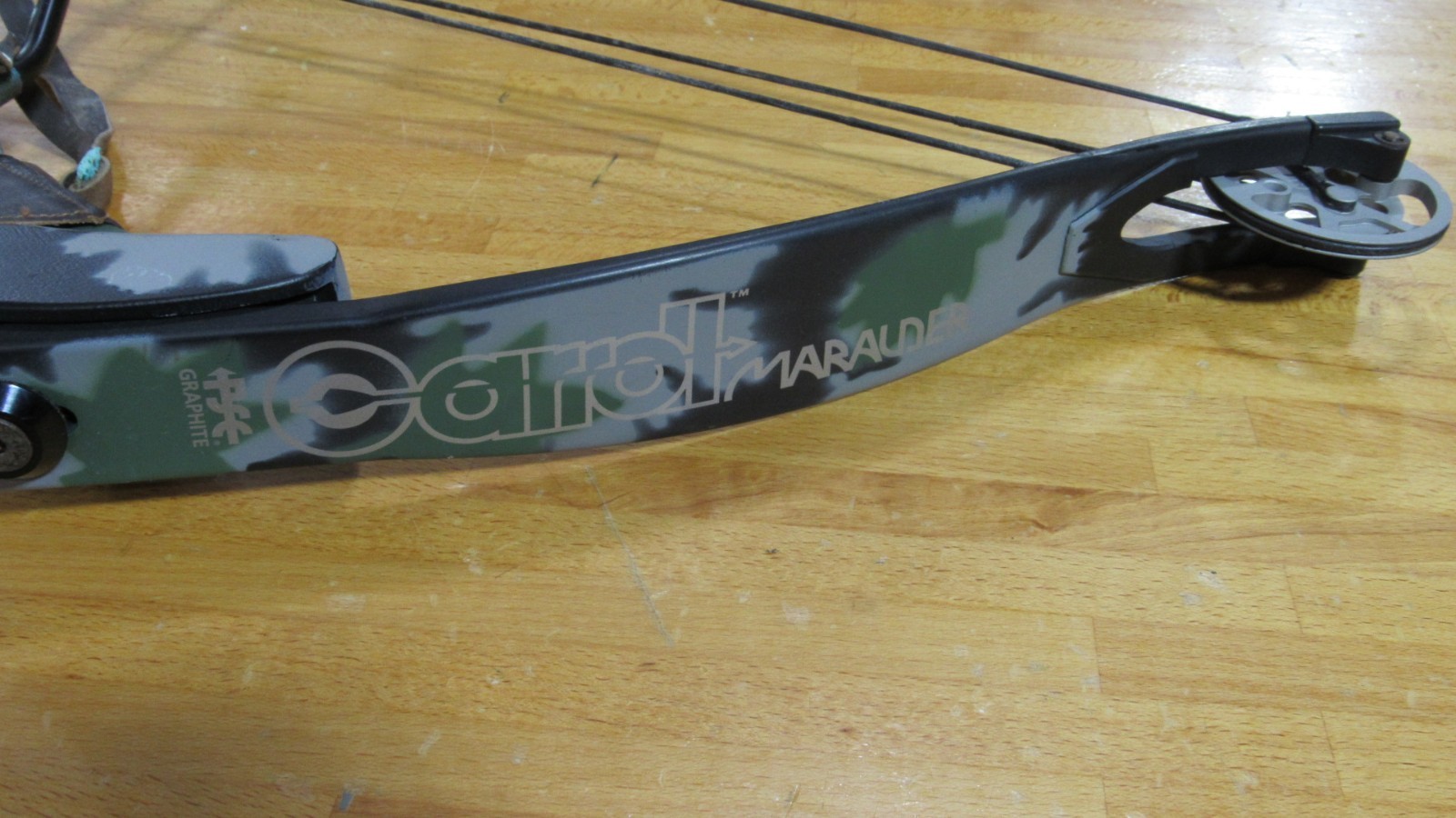 PSE CARROLL MARUDER COMPOUND BOW RIGHT HANDED GRAPHITE QIK FREE SH +