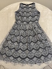 Womans Floral Lace Overlay Grey Sleeveless STRETCH  Open Back Dress Size 4