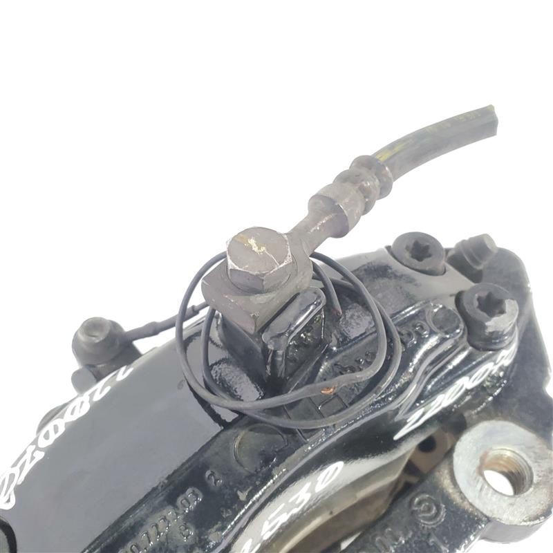 Maserati Quattroporte 2007 FRONT Brake caliper