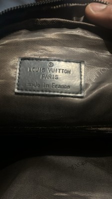 Louis Vuitton Men s Black  Monogram Backpack