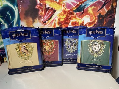 Harry Potter 8 Pocket Zipfolio Slytherin Gryffindor Ravenclaw Hufflepuff Binder