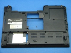 Gehäuse unten Samsung R7000 Notebook-30604