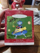 Hallmark Keepsake Ornament Robot Parade UFO SPACE BOT 2001