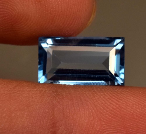 Natural Blue Topaz Gemstone 6.15 Ct Certified Loose Gemstone For Ring - Picture 3 of 5