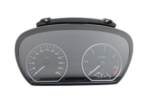 Kombiinstrument Tacho Instrumententafel Diesel 240km/h für BMW E88 1er 11-13