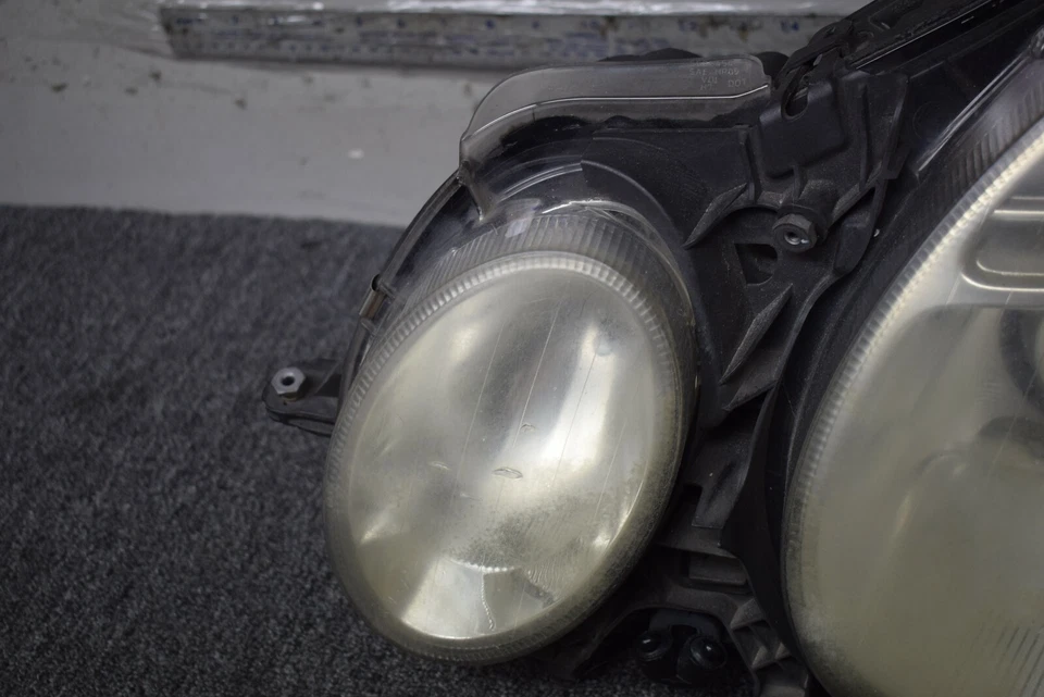 Faro lateral izquierdo mercedes benz clase e320 2007-2009 fabricante original de fábrica Foto 2 de 4