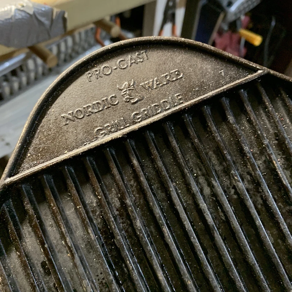 Plancha de parrilla de aluminio Nordic Ware antiadherente Pro Cast 19 1/2”x 11” envío gratuito Foto 2 de 4