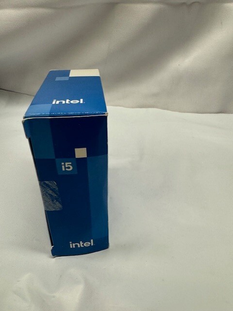 Intel Core i5-13600KF Processor (5.1 GHz, 14 Cores, LGA 1700 Intel Core i5-13600KF Processor (5.1 GHz, 14 Cores, LGA 1700