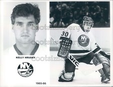1985 Press Photo NHL Hockey Player Kelly Hrudey New York Islanders