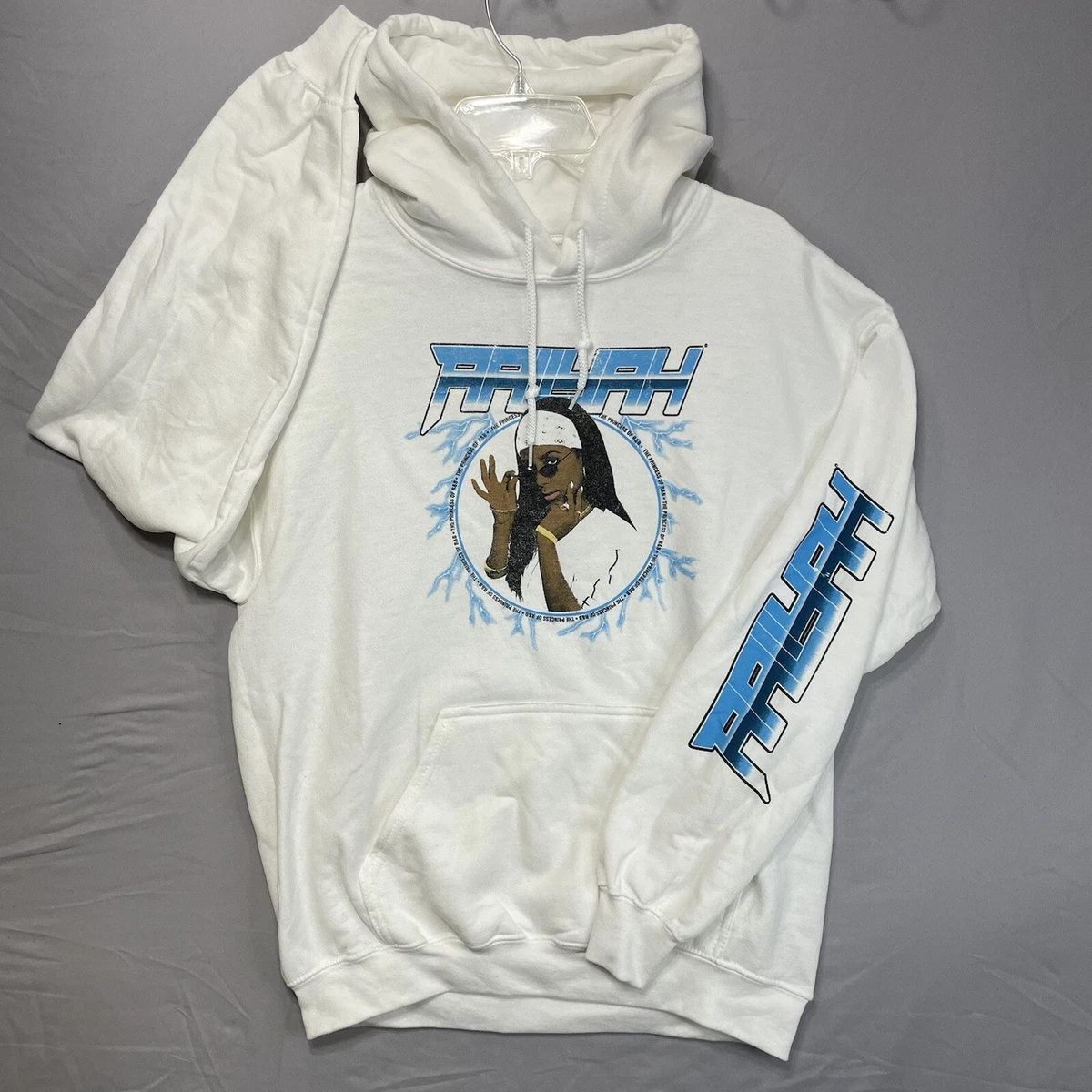 Aaliyah pullover deals hoodie
