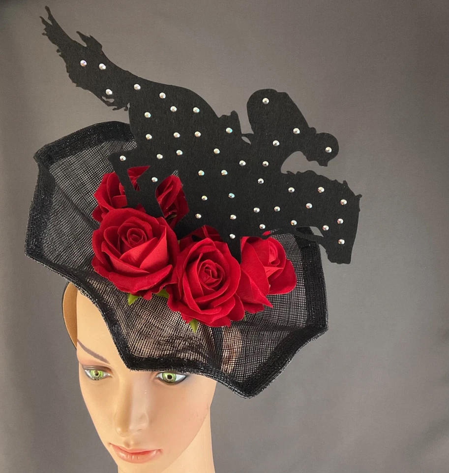Vestido Red Rose Horse Kentucky Derby Negro Fascinator Preakness Belmont Del Mar Foto 2 de 4