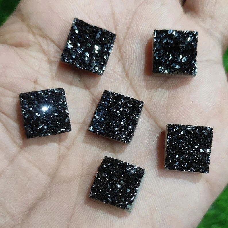 Lote de 10 piezas de pendientes cuadrados de cuarzo druzy de ágata de titanio natural para hacer drusos Foto 4 de 4