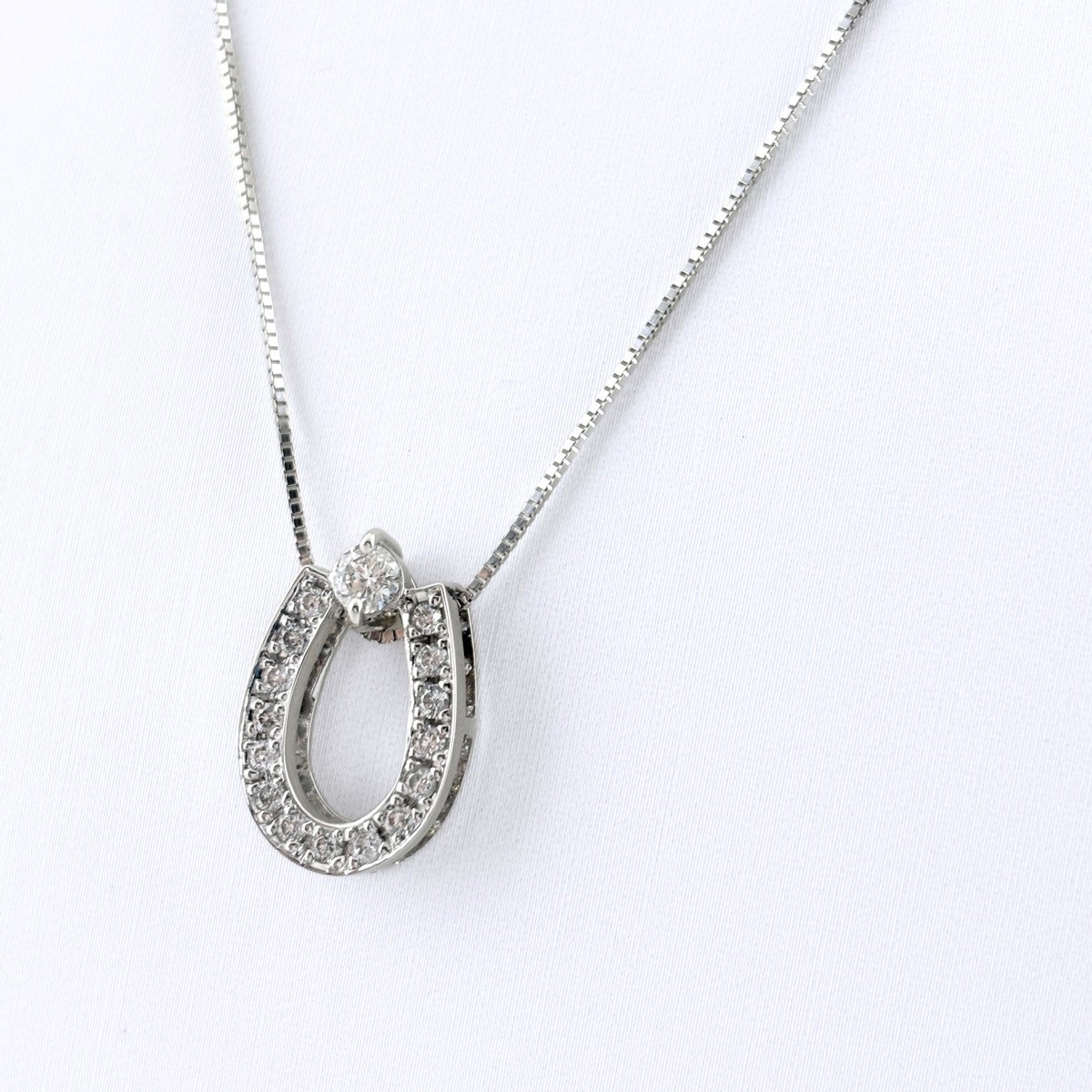 melee diamond design necklace WG WhiteGold Pendant Necklace 18K WG diamond Women