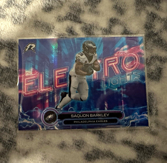 Panini 2024 Donruss Optic Uptowns Saquon Barkley #17 Philadelphia Eagles