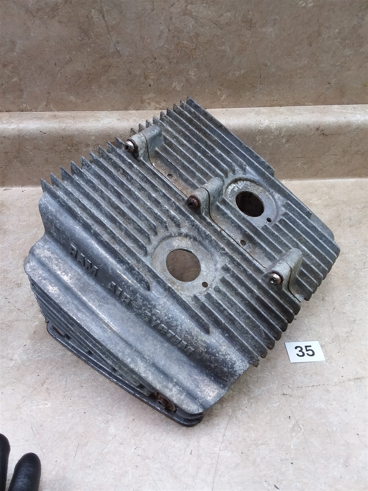 Suzuki 250 GT250 1973 1974 1975 Engine Cylinder Covers ARP #35 E30