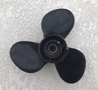 Mercury Outboard Propeller 48-56248A1 10-3/4 x 9P  Merc 40hp (400) & 50hp (500)