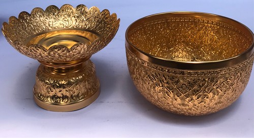 Vintage Style Bowl & Supporting Stand Set Thai Designs Embross Aluminum Size 22" - Picture 27 of 95