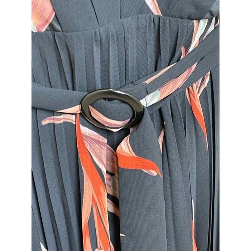 Fame And Partners Womens Jumpsuit Scorts Floral Belted Plunge Neck 14 New - Picture 7 of 12