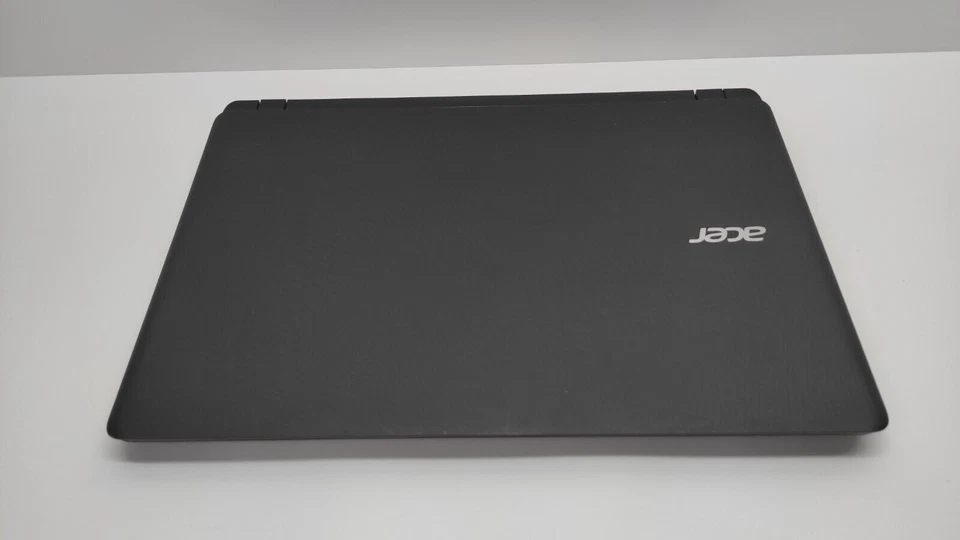 NOTEBOOK ACER ASPIRE ES1-524 AMD A9-9410 8GB RAM 500GB HD WIN10 WEBCAM - Immagine 4 di 4