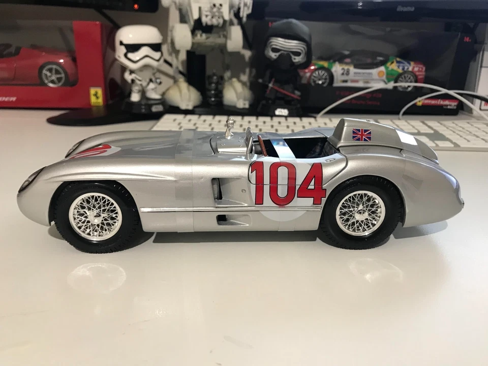 Mercedes Benz 300 SLR Targa Florio Maisto 1:18 Diecast Model Car - En caja, raro Foto 2 de 4