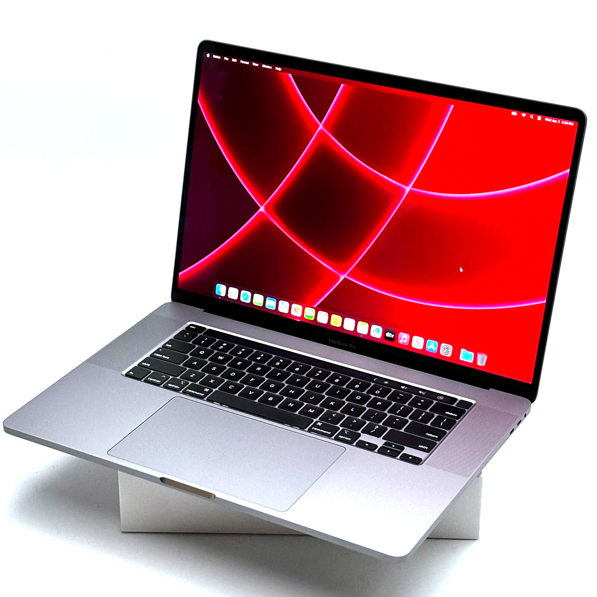 Apple MacBook Pro 16 inch Touchbar 64GB RAM 512GB SSD | Good