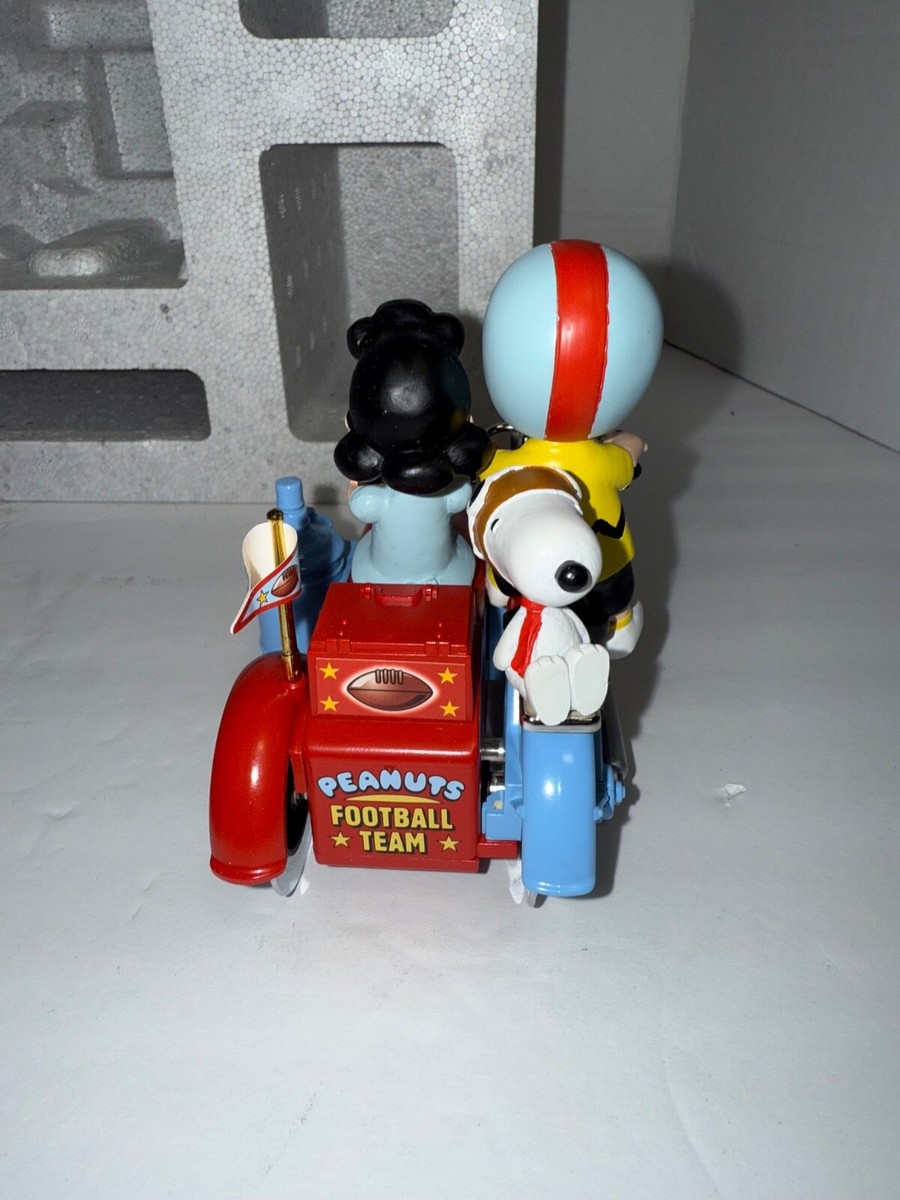 LGB 22030 Peanuts Snoopy G Scale Motorized Motorcycle | eBay