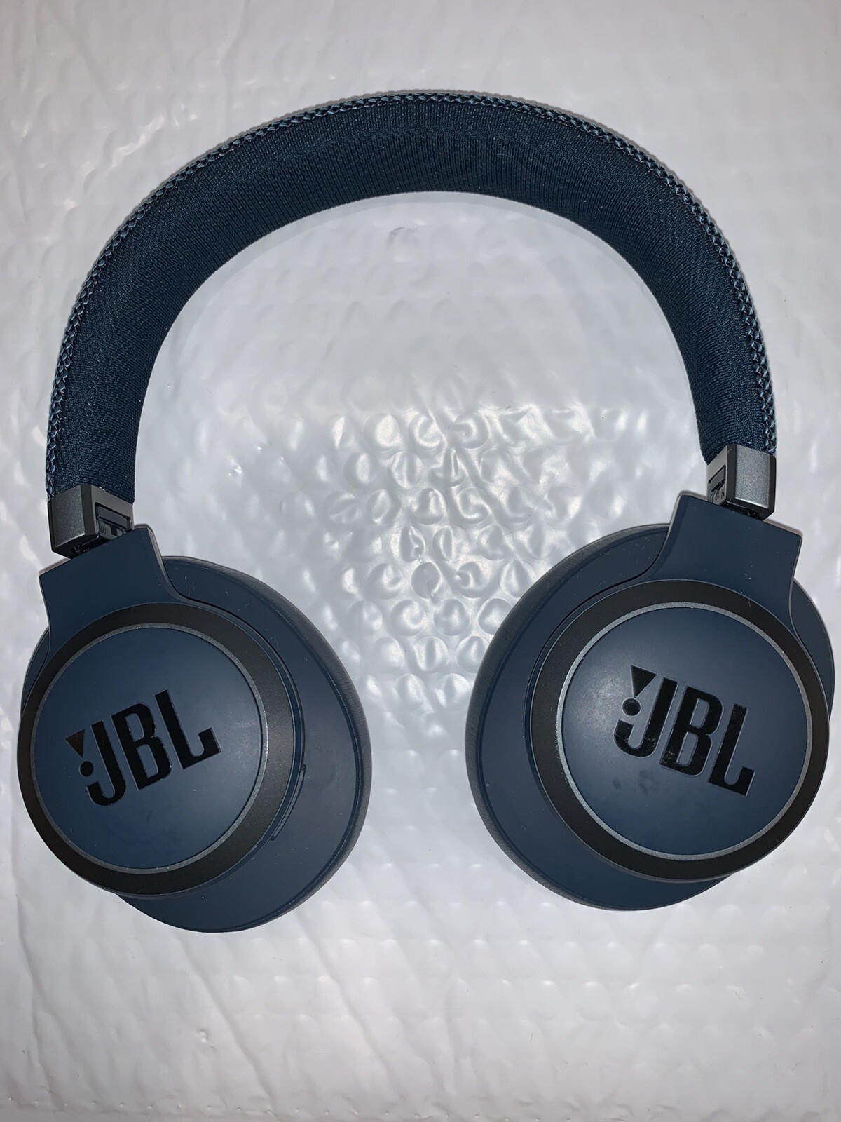 JBL Live 650BTNC Over the Ear Wireless 
