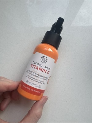 The Body Shop - Vitamin C Glow-Revealing Liquid Peel - 100 ml