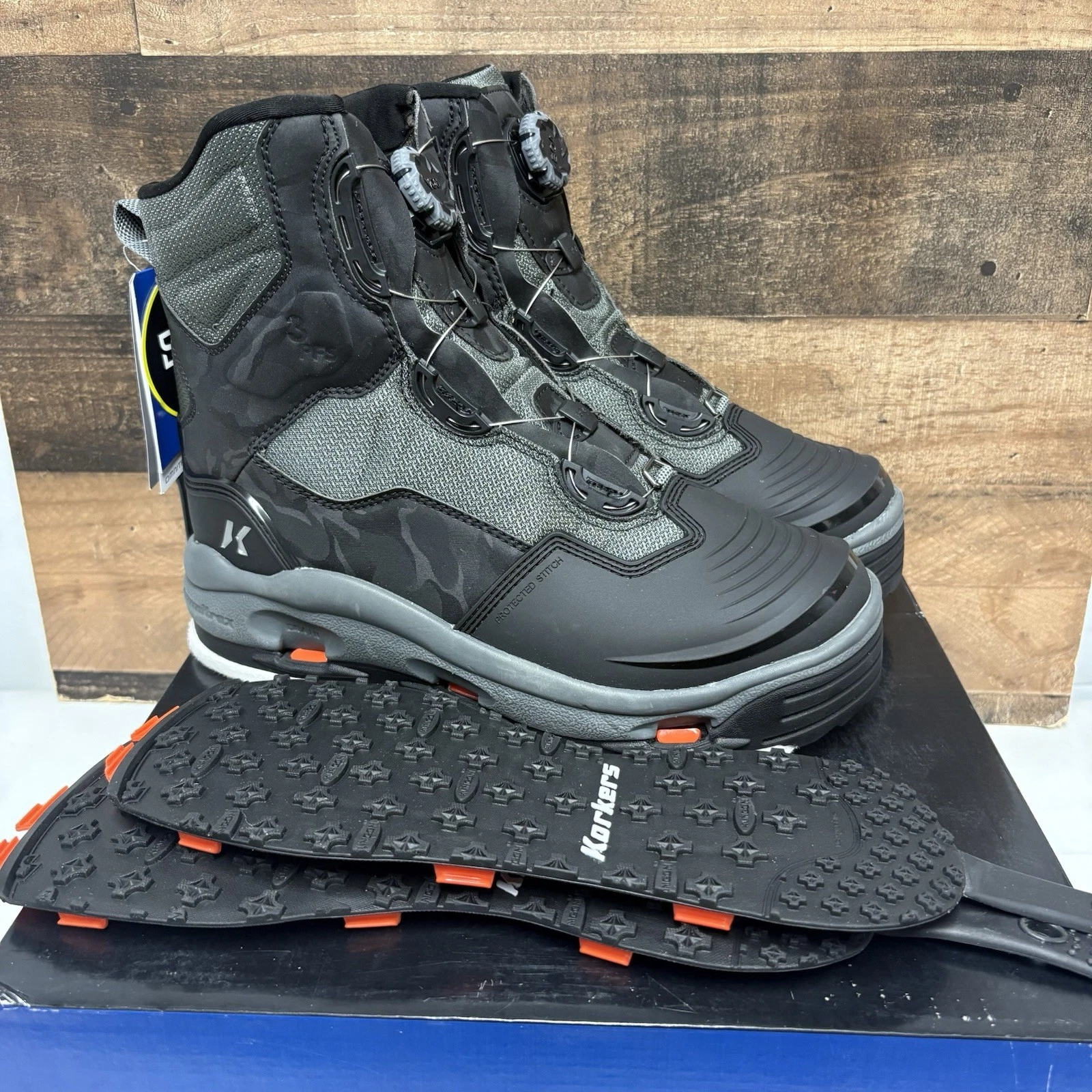 Korkers Darkhorse Wading boots with Felt & rubber soles - Men’s Size 12 - FB4710
