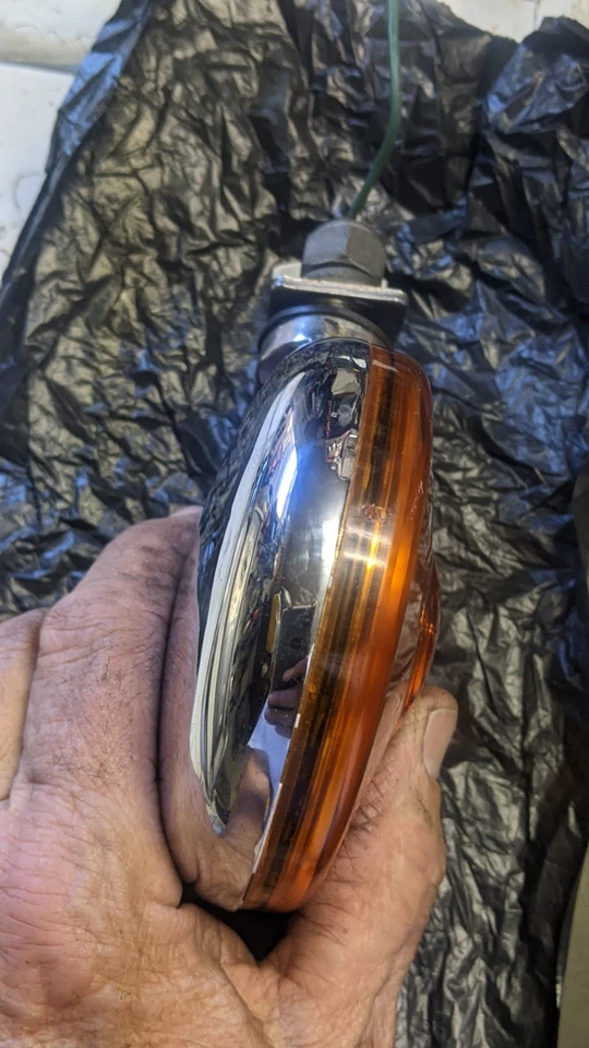 Intermitente intermitente trasero izquierdo 1997 Kawasaki KZ1000 P policía ver fotos funciona Foto 4 de 4