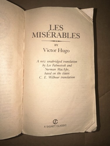 LES MISERABLES (Signet Classics) by Victor Hugo - 1987 Paperback Complete Book - Picture 4 of 5