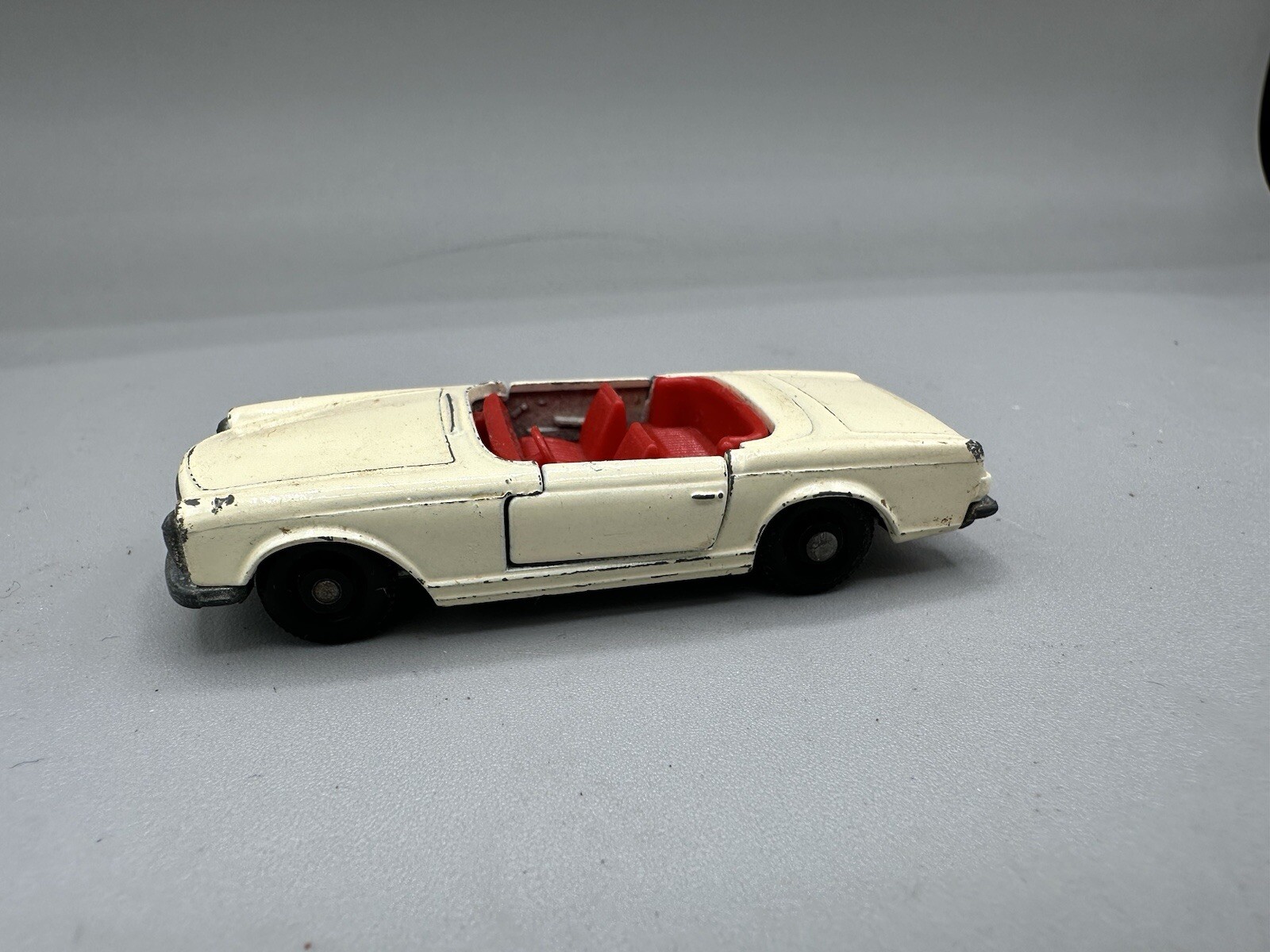 Picture 3 of 9