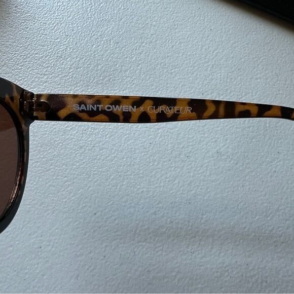 SAINT OWEN x CURATEUR || Wylde Tortoise Shell Sunglasses Saint Owen X Curateur Wylde Tortoise Shell Sunglasses and  main image 4