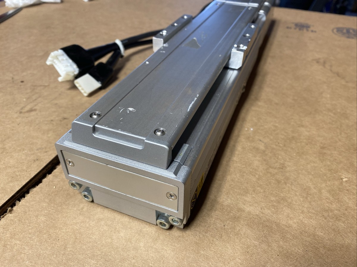 NEW IAI RCS3-SA8C-A-100-20-100-T2-M-A3S-B Linear Actuator NEW IAI RCS3-SA8C-A-100-20-100-T2-M-A3S-B Linear Actuator