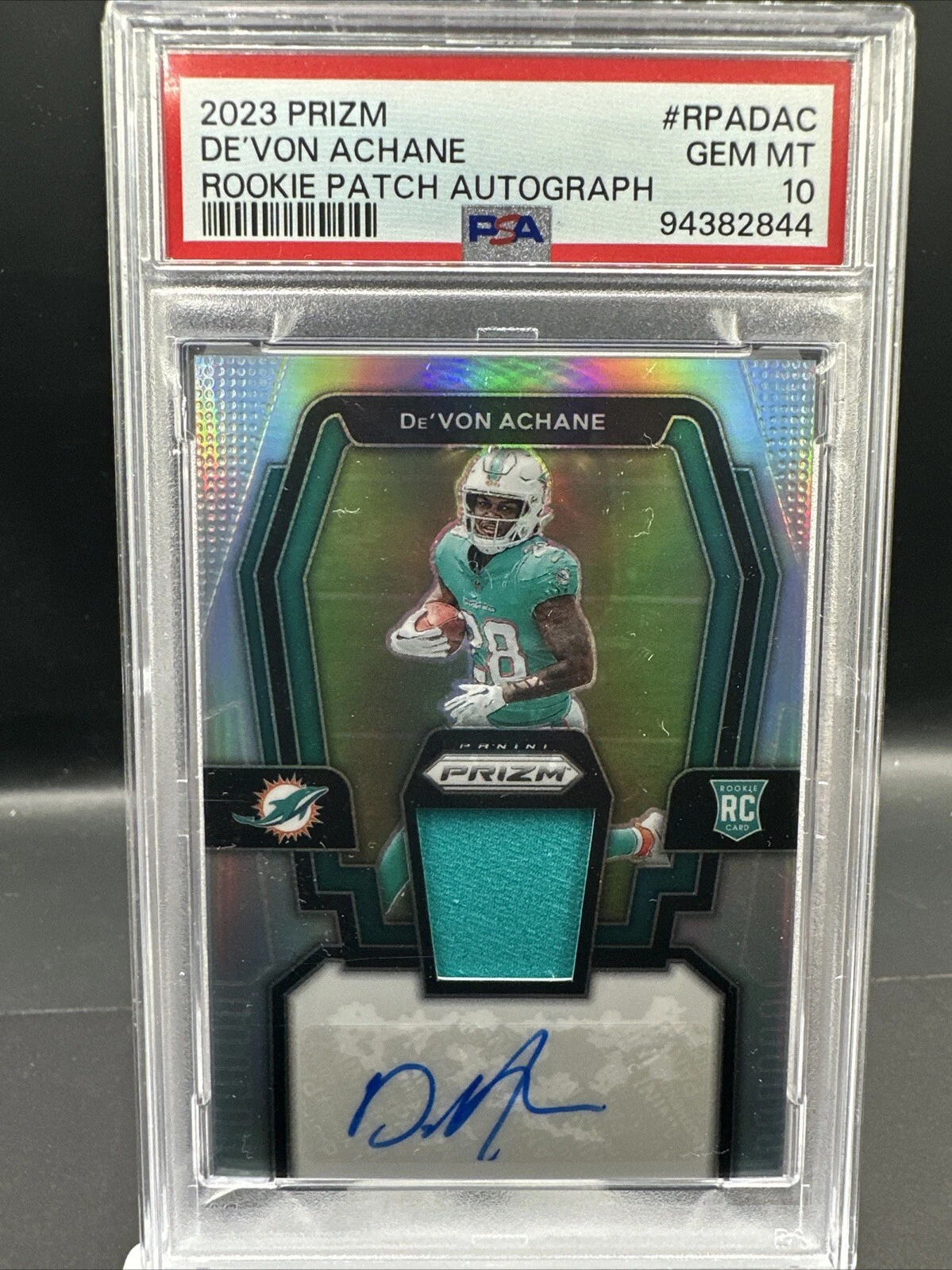 De'Von Achane Panini Prizm Rookie Patch Autographs #RPADAC Base